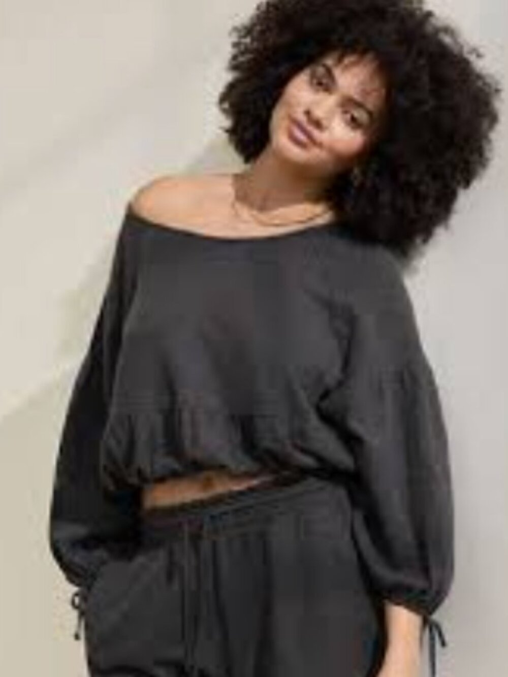 NWT- Aerie Charcaol Gray Puff Sleeve Smocked Top Size XS/TP